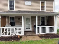 Stay In Ohiopyle by the trail with a jetted tub - 3-Star