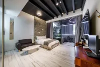 Incheon Neukkim Hotel - Motels