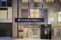 DoubleTree by Hilton New York Midtown Fifth Ave - 4-Star