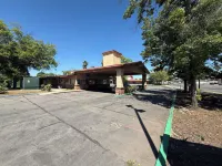 Americas Best Value Inn and Suites Oroville