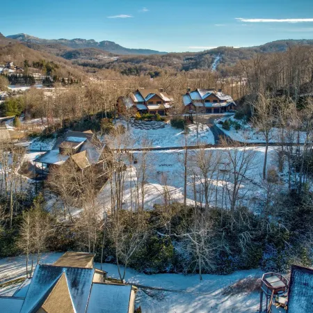 Maynard V at Elk Creek