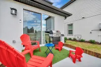 10 Mins to Disney Pool Access Sleeps 8