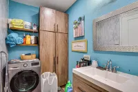 近市中心佈雷登頓住宿，帶私人甲板和工作區！ - 3星級