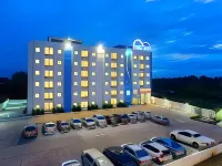 Hop Inn Surin - Bãi đậu xe