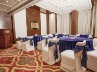 Hotel City Park Hotels near Rohini