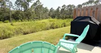 Bayside Getaway - Near Beach - Villas