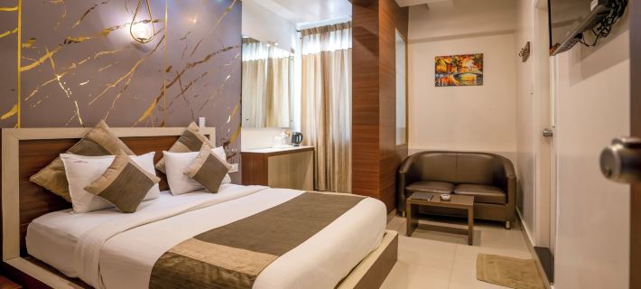 Aishwarya Suites Hotels in Округ Майсуру