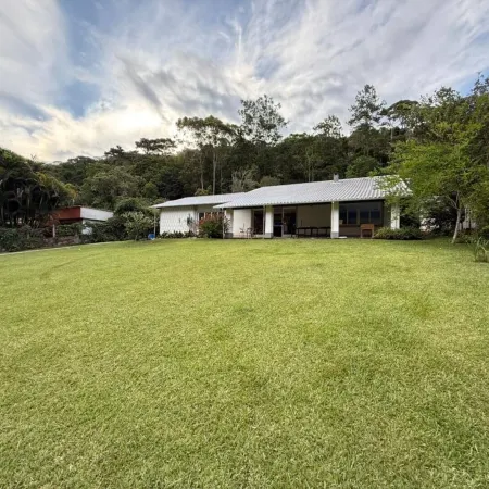 Casa Luna Hotels in Teresopolis