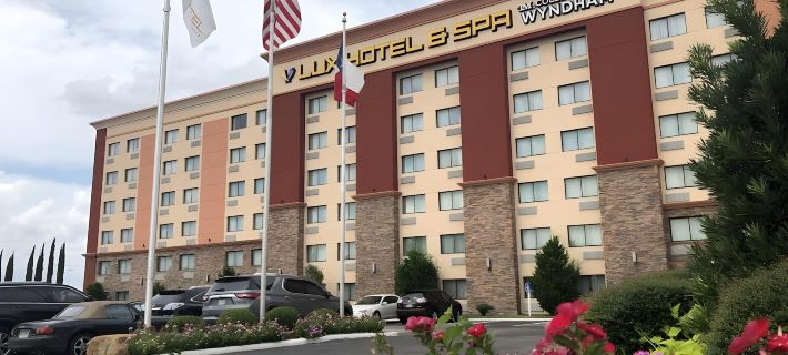 Lux Hotel & Spa, Trademark Collection by Wyndham Hoteles en Arlington