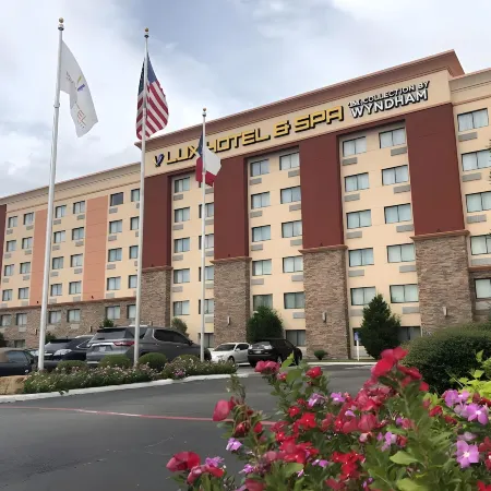 Lux Hotel & Spa, Trademark Collection by Wyndham
