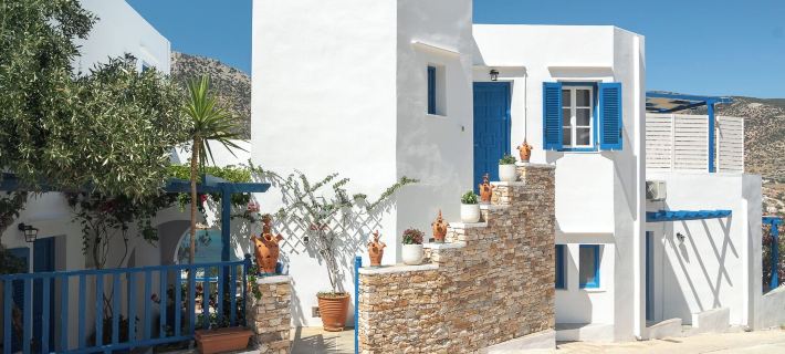 Panorama Rooms Hotels in Milos