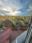 Serene 5-Bedroom House in Staines-Upon-Thames with Garden - 3-Star