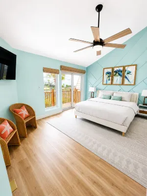 Life’s a Beach! Catch Your Wave at the Spindrift Sea Turtle! - Strand