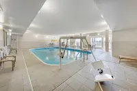 Comfort Inn & Suites Oklahoma City North - Quail Springs - piscina