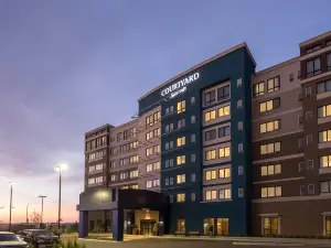Courtyard Calgary South