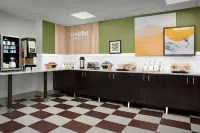 Spark by Hilton Tampa Brandon - breakfast