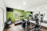 Spark by Hilton Round Rock - Gym