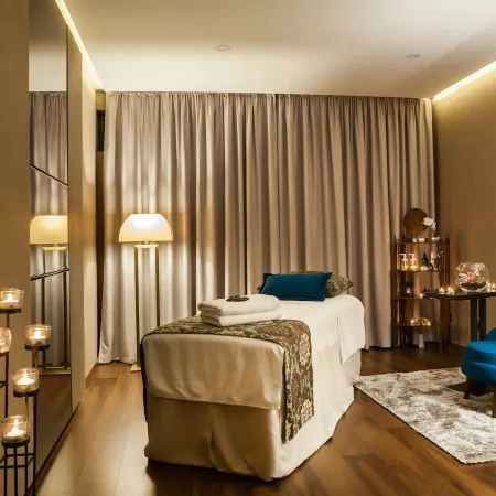 Saint Ten Boutique Hotel, Small Luxury Hotels