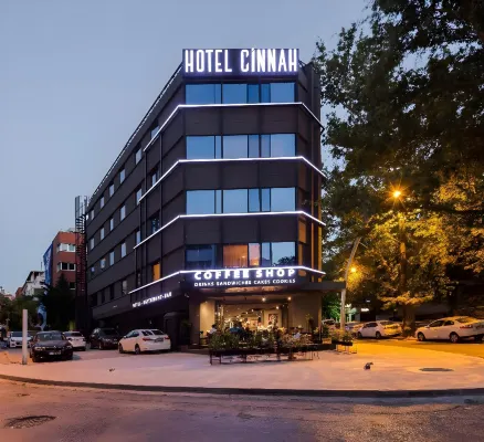 Hotel Cinnah - Pet Friendly