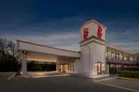 Red Roof Inn Ardmore - Motels