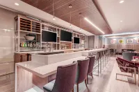 Hilton Garden Inn Toronto/Brampton West - بار