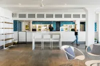 Mangrove Hotel - bars
