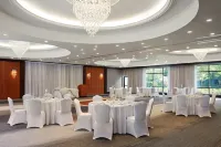 Courtyard Hamilton - 3-Star