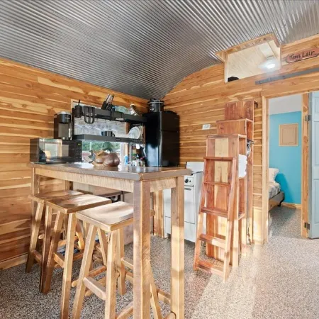 Tom & Jerri's Rustic Cabin located on the lake