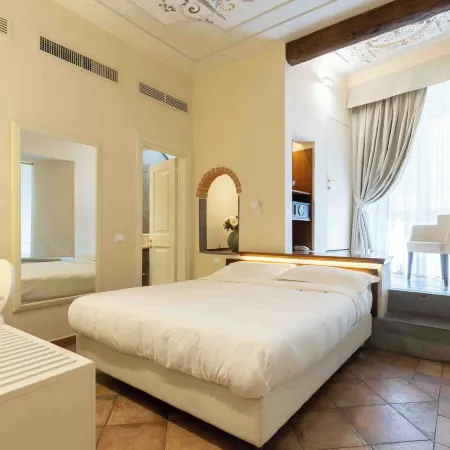Hotel Renaissance