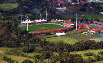 Adelaide Backpackers and Travellers Inn