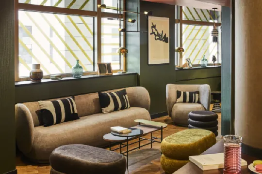 Nest Paris la Défense - MGallery Отели в г. Пюто