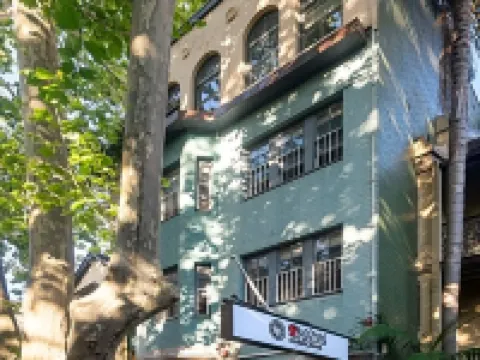 Highfield Private Hotel Hotels in Potts Point