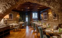 Schlössle Hotel - Small Luxury Hotels of the World Hotels in Таллінн