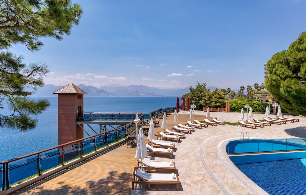 Antalya Hotel Resort and Spa