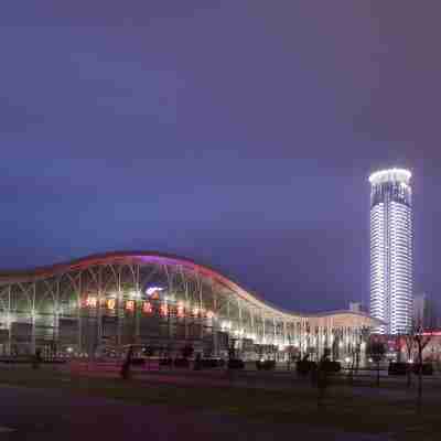 Crowne Plaza Yantai Sea View Hotel Exterior