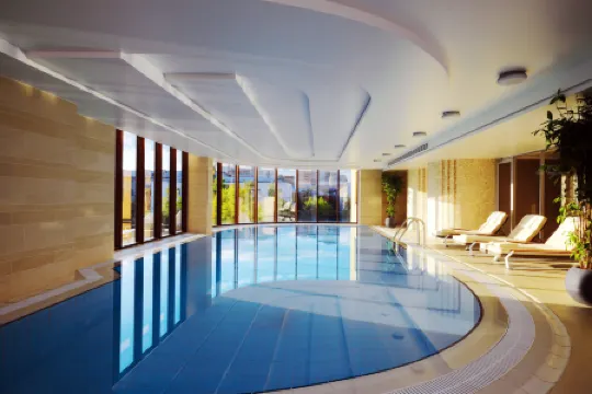 Гранд Автограф Отель Новосибирск (бывш. Новосибирск Марриотт) Отели рядом с достопримечательностью «Новосибирский государственный краеведческий музей»