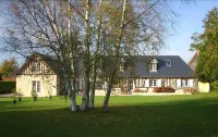 La Longère Deauville Hotels in Saint-Martin-aux-Chartrains
