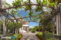 Villa Maresca B&B - Bed and Breakfasts