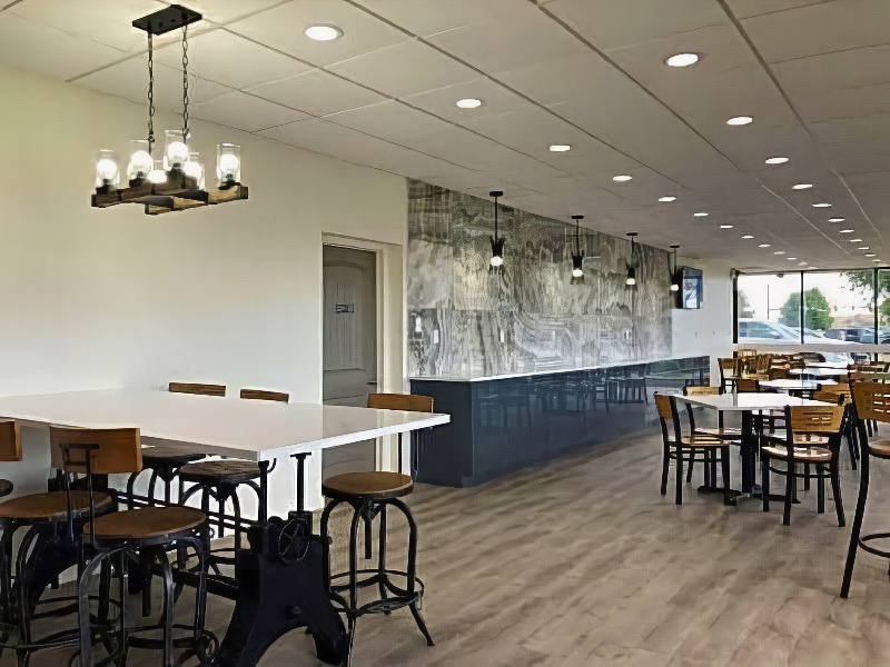 Days Inn & Suites by Wyndham Golden/Denver West