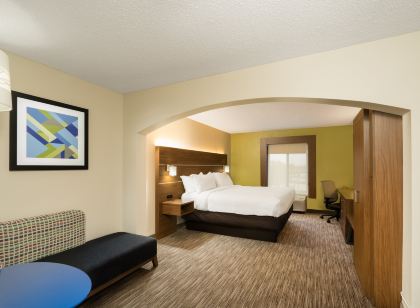 Holiday Inn Express & Suites Louisville East