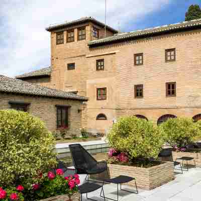 Parador de Granada Hotel Exterior