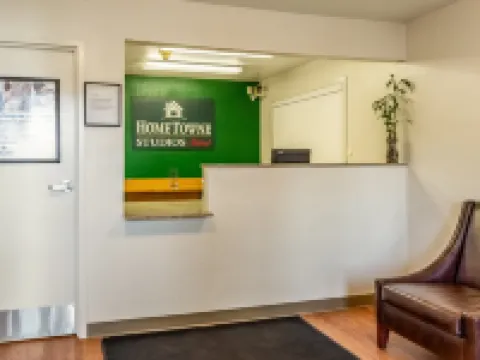 HomeTowne Studios Eugene - Springfield Hotels in Springfield