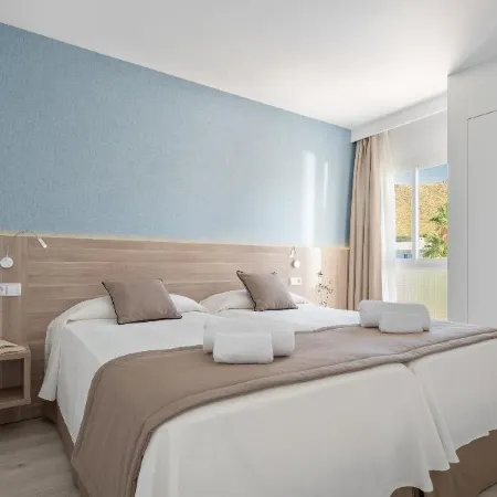 Puerto Azul Suite Hotel