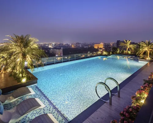 Radisson Blu Mumbai International Airport Hotels near Gilbert Hill