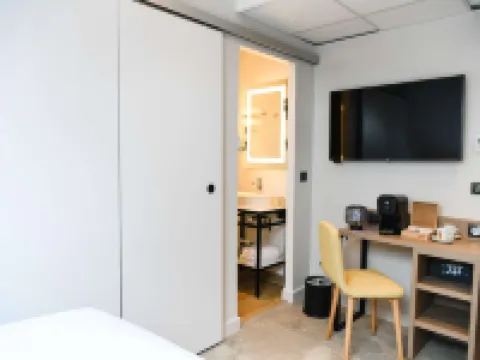 Best Western Plus Le Havre Centre Gare Hotels near Plage Le Havre