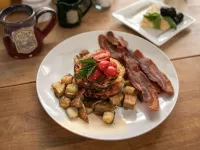 J Patrick Inn Hotels in Cambria