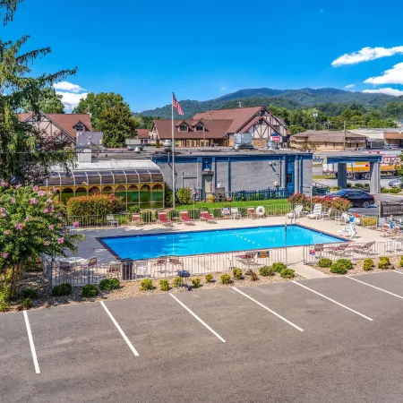 Suburban Studios Middlesboro