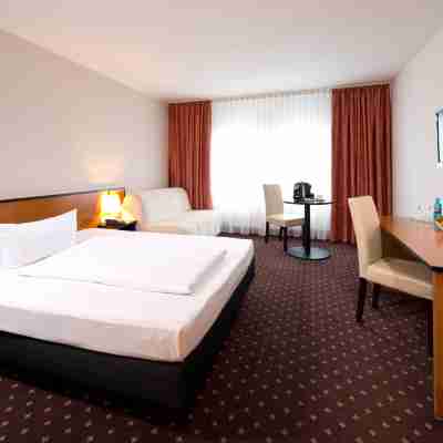 ACHAT Hotel Hockenheim Rooms