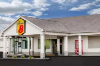 Super 8 by Wyndham Monteagle TN Hôtels à : Monteagle