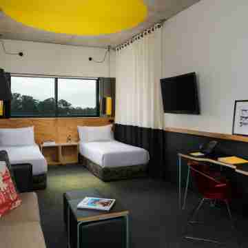 Atura Blacktown, an EVT hotel Rooms